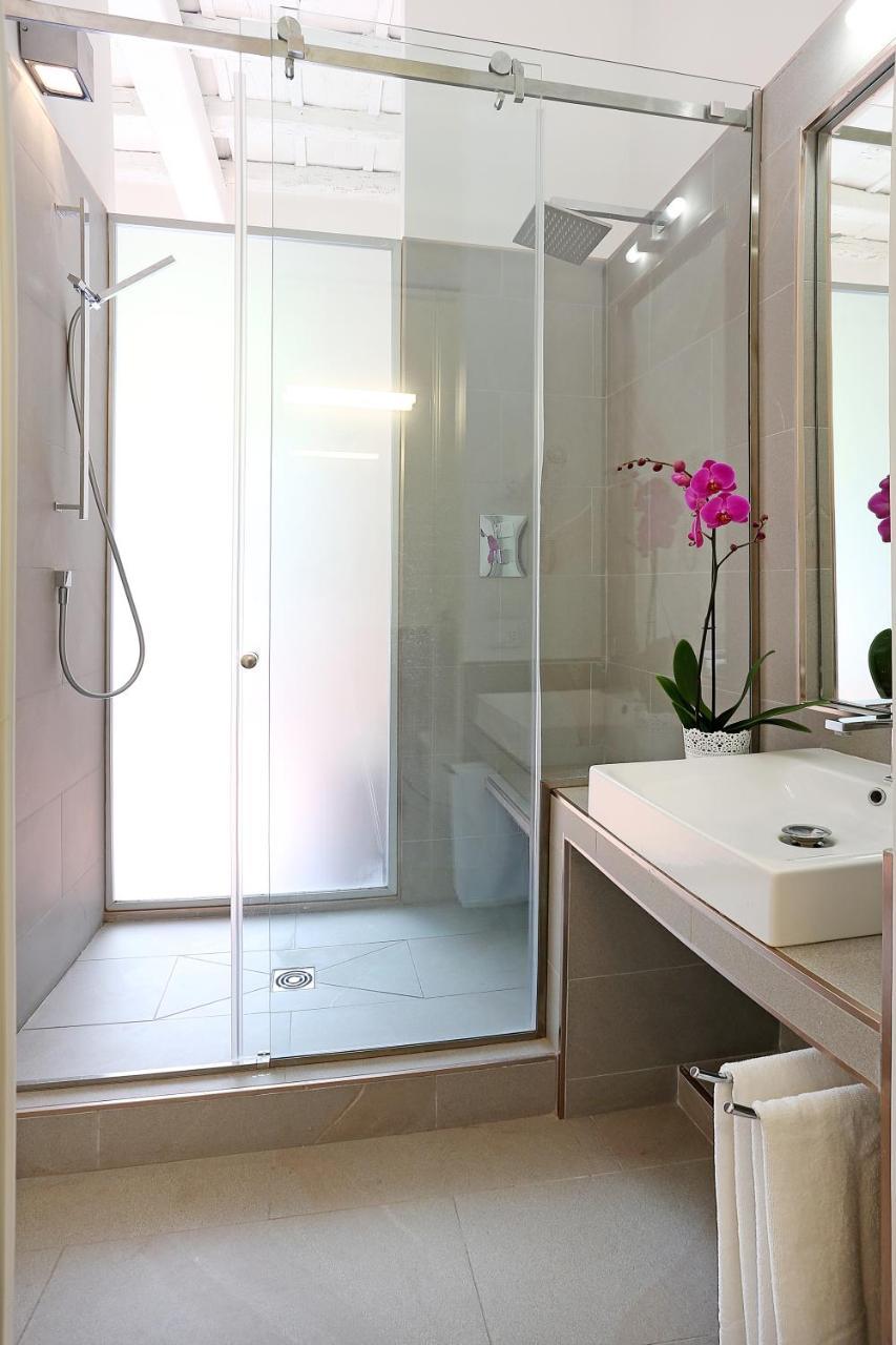 Domus Croce Bed & Breakfast Rome Bagian luar foto